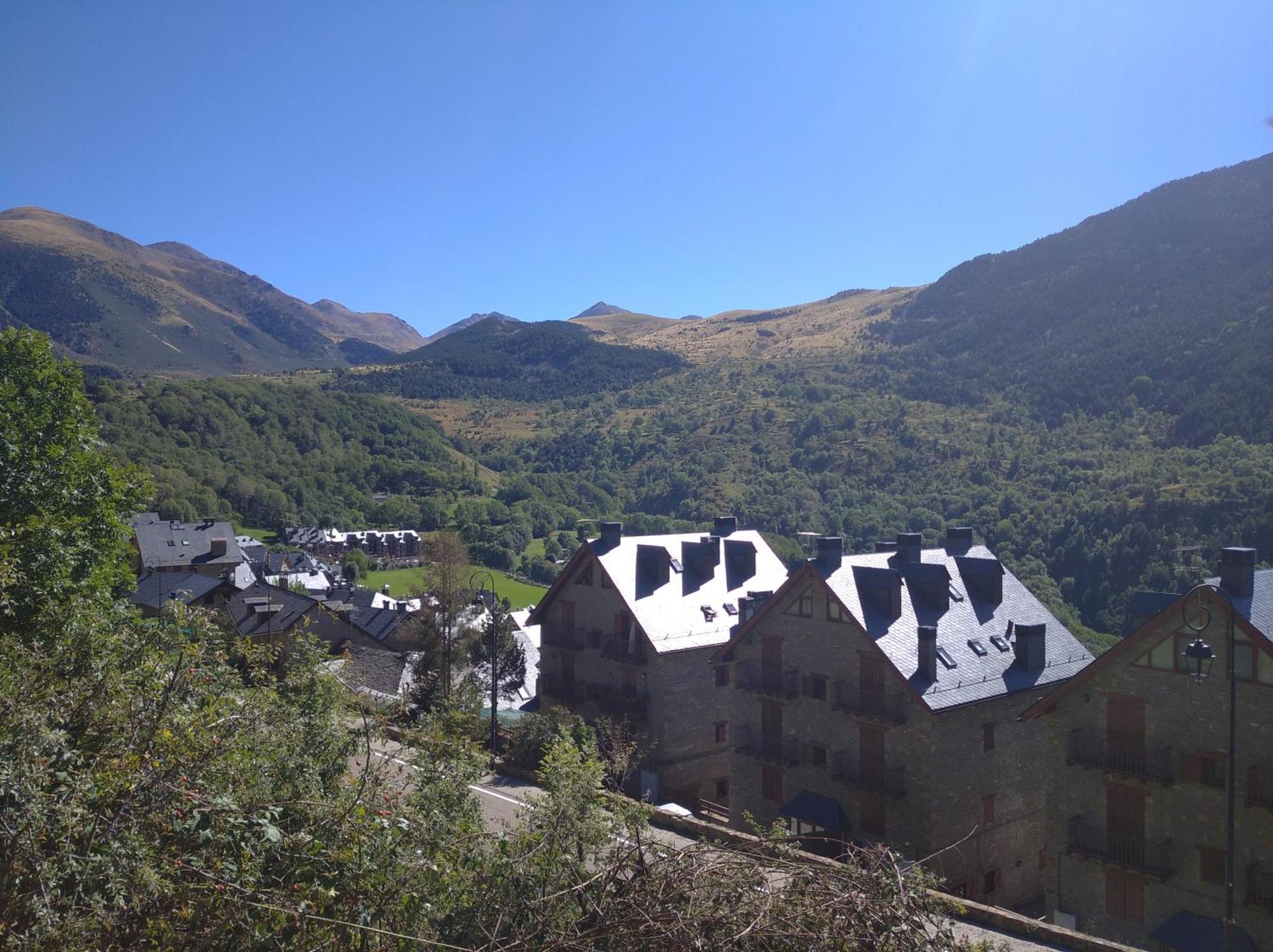 Apartamento Con Terraza Y Vistas Panoramicas En Tauell Εξωτερικό φωτογραφία
